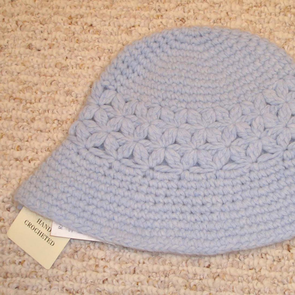 Lauren Ralph Lauren Accessories - LAUREN RALPH LAUREN Womens Hand Crocheted Hat Blue